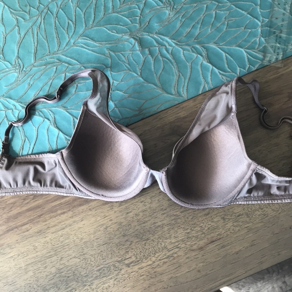Victoria’s Secret 34 C Brown Bra with Mesh Top - Picture 2 of 6